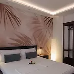 Apartment Dom *